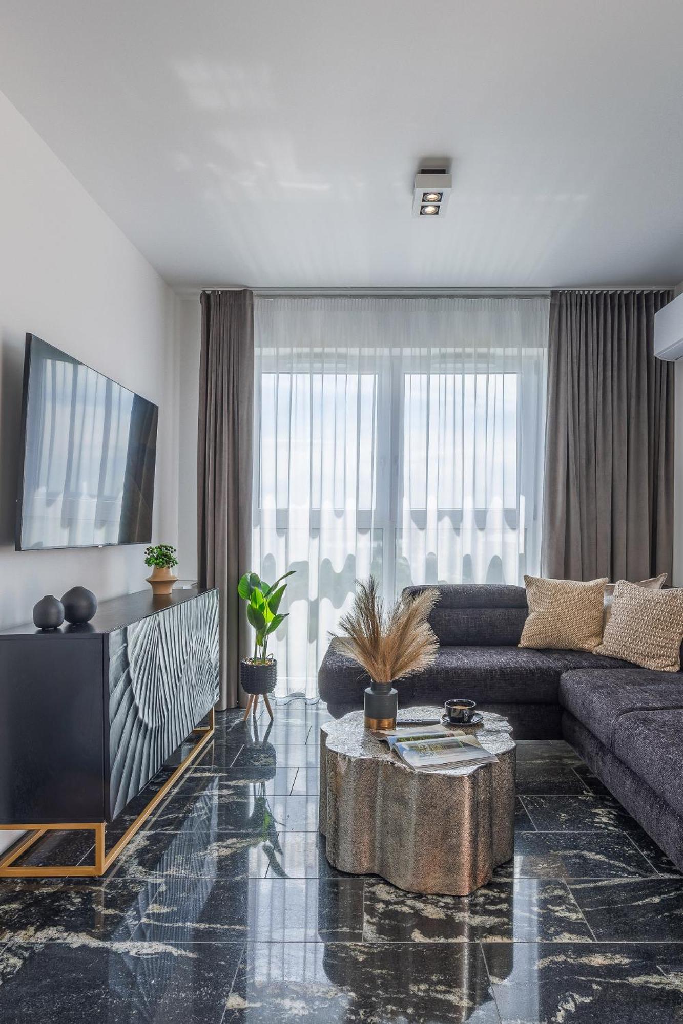 Emihouse Riverside Premium & Free Parking Rzeszow
