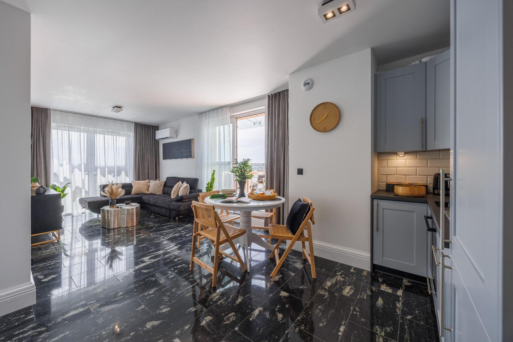 Emihouse Riverside Premium & Free Parking Apartment *
