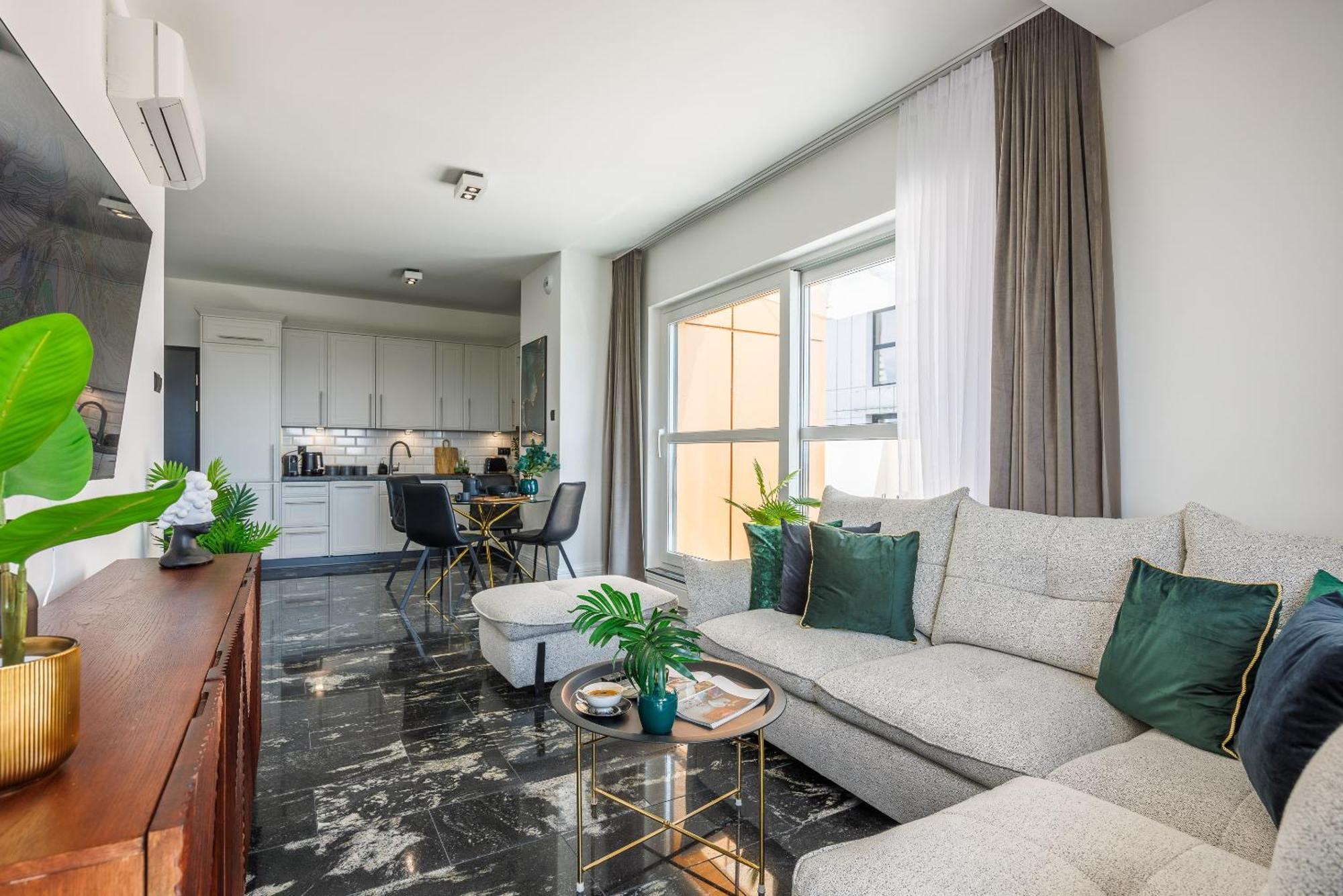 Emihouse Riverside Premium & Free Parking Apartment *