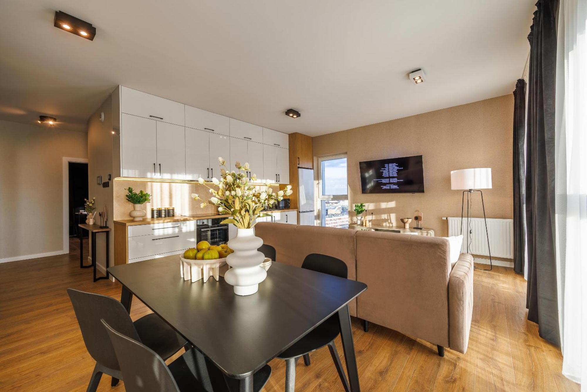 Apartment Emihouse Riverside Premium & Free Parking