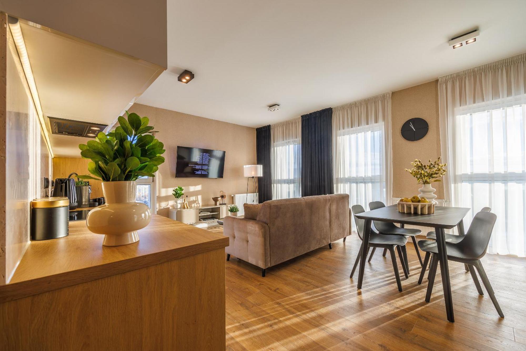 Emihouse Riverside Premium & Free Parking Apartment *