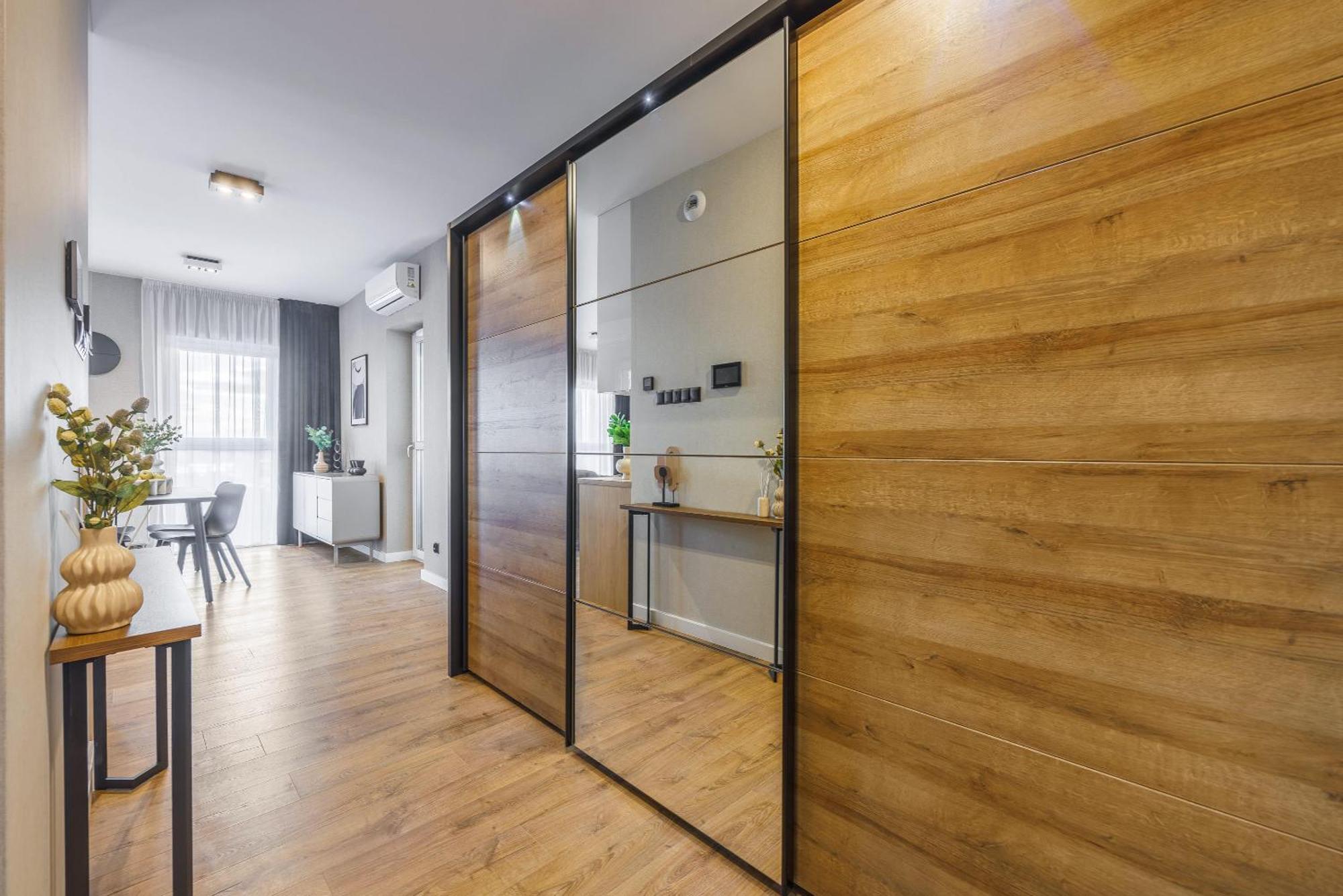 Apartment Emihouse Riverside Premium & Free Parking